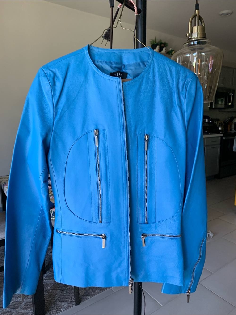 PRAGUE Blue Zip-Front Jacket Size Medium